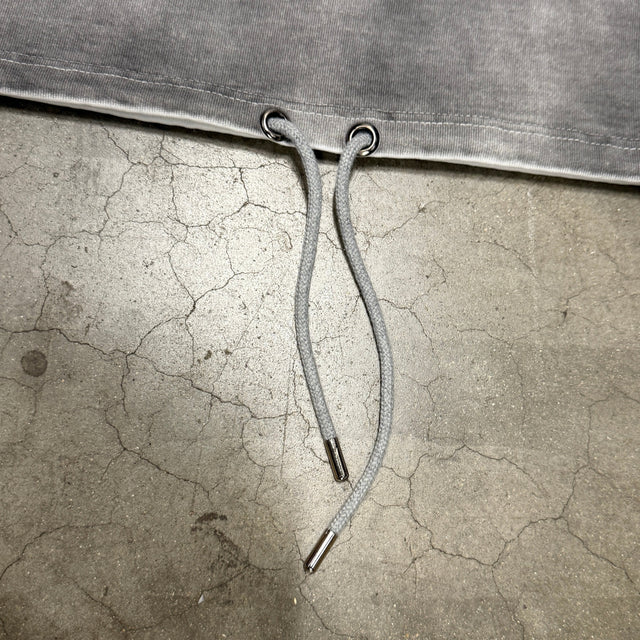 Tee-Shirt gris délavé à cordons - AETHER MalAnge clothing